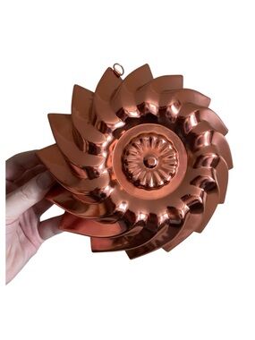 Vintage Copper Pinwheel Swirl Dessert Mold